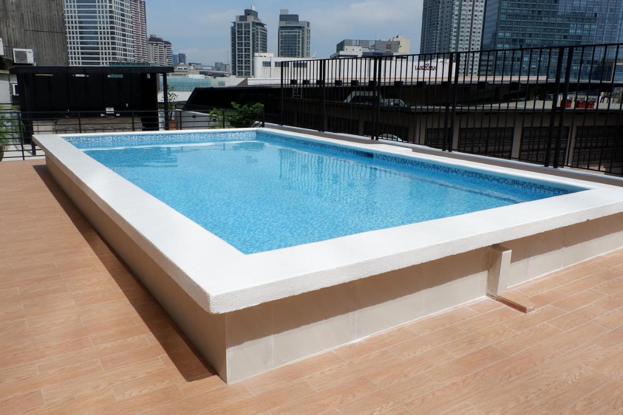 The Charter House Hotel San Pedro Makati Exterior foto